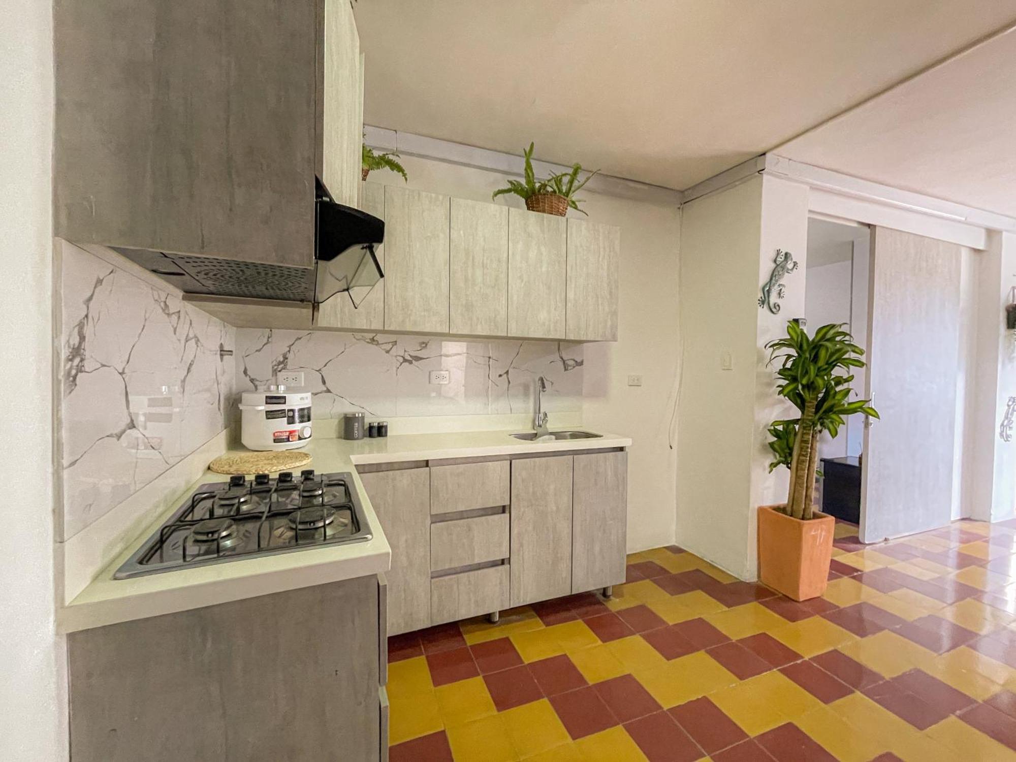 Casa Encanto, Apartamento - Habitaciones, Laureles-America Medellin Exterior photo